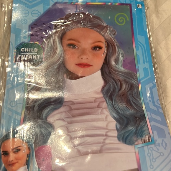 Zombies 3 Addison Wig - Picture 2 of 4